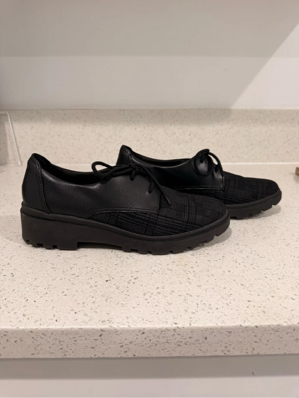 Clarks Calla Ruby Black Plaid Lug Sole Oxford Derby Shoes – 9.5 M